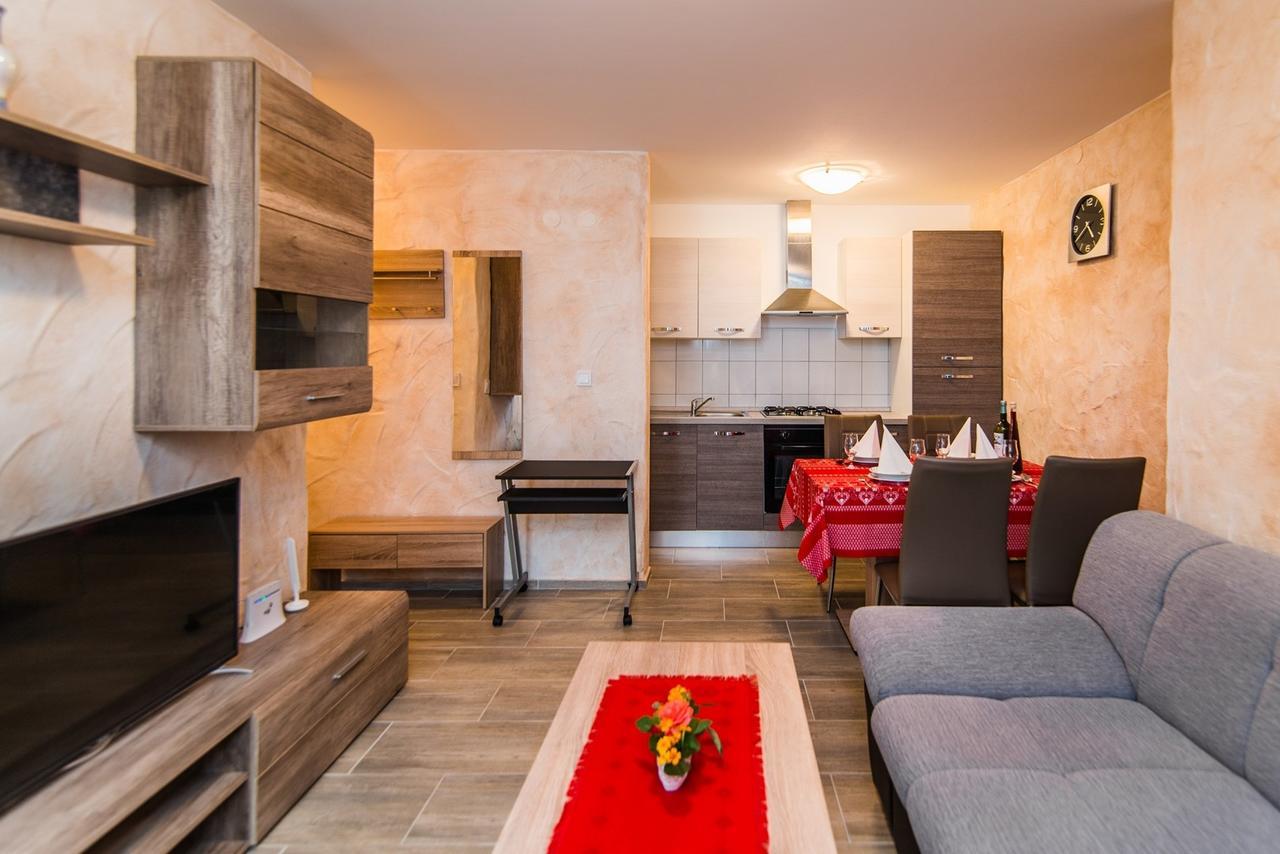 Apartment Stela Poreč Extérieur photo